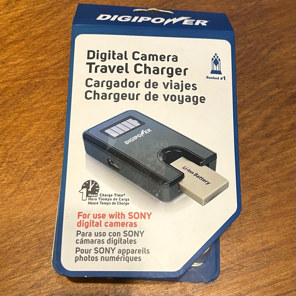 Digipower TC-555 Digital Camera Travel Charger